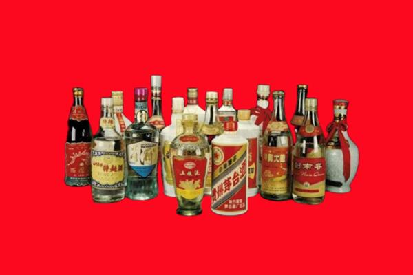合作市回收十八老酒.jpg